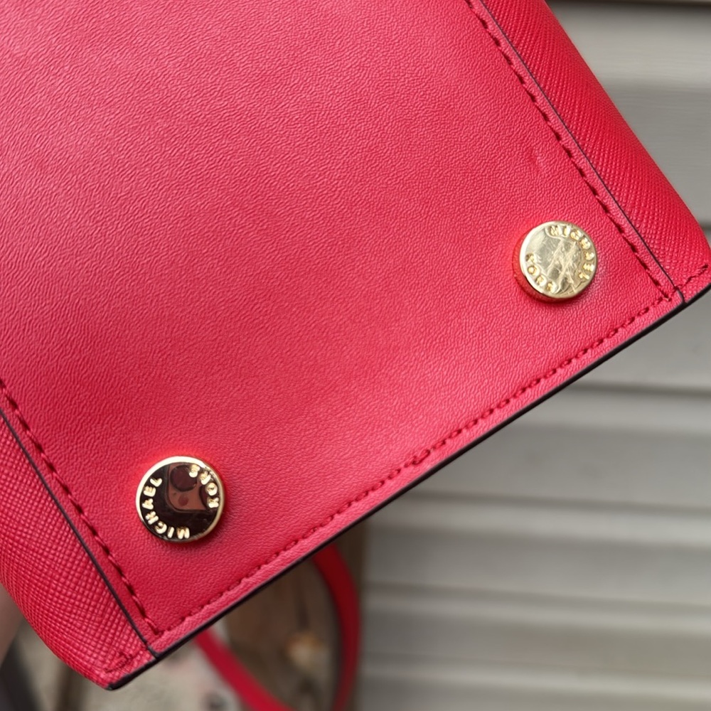 Michael Kors Red satchel NWOT - Picture 9 of 10